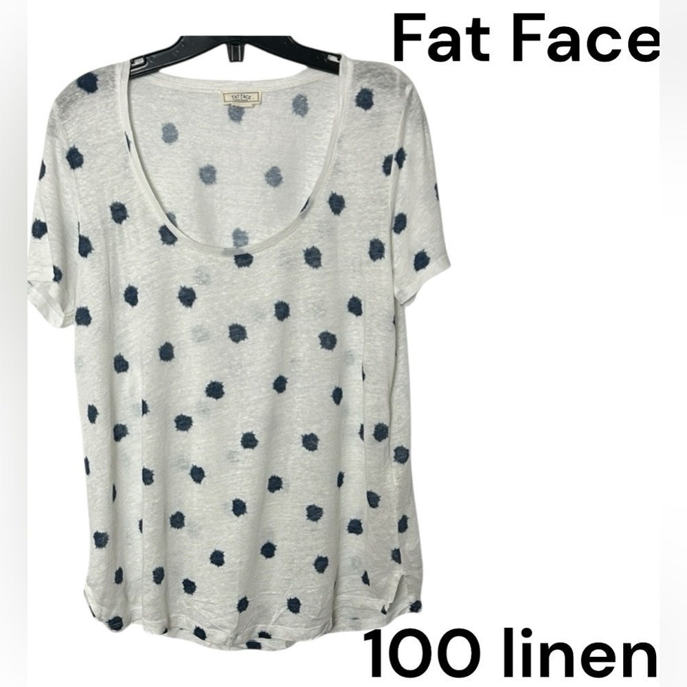 FAT FACE  linen top,oversize,Polka dot .PTP 20”, slightly sheer,cottagecore
EC